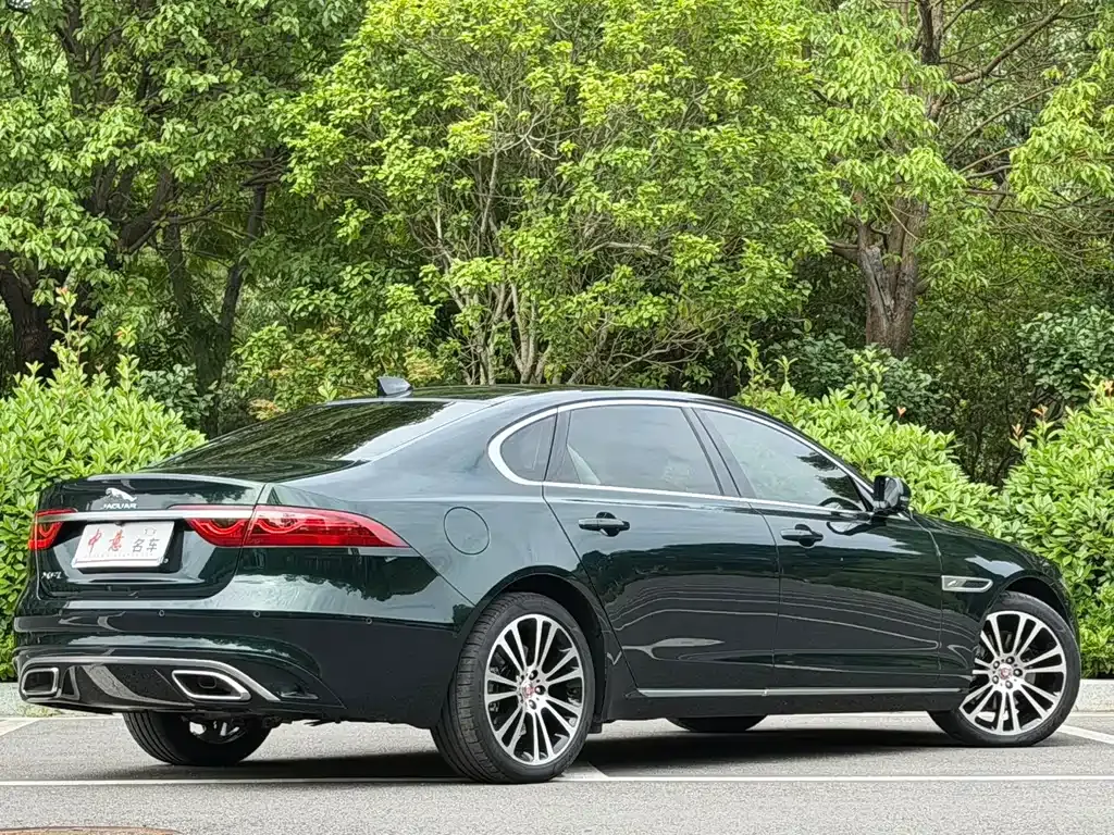 Jaguar XFL — фото 8