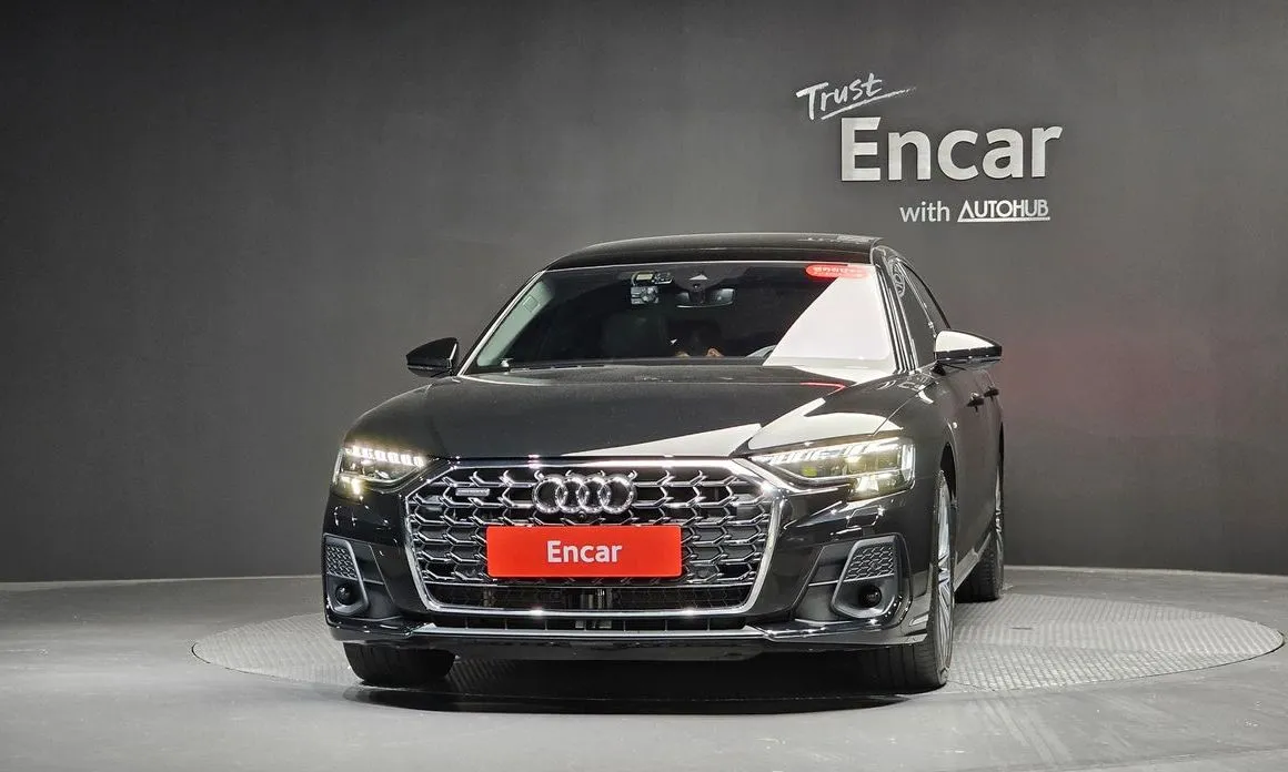 Audi A8 — фото 5