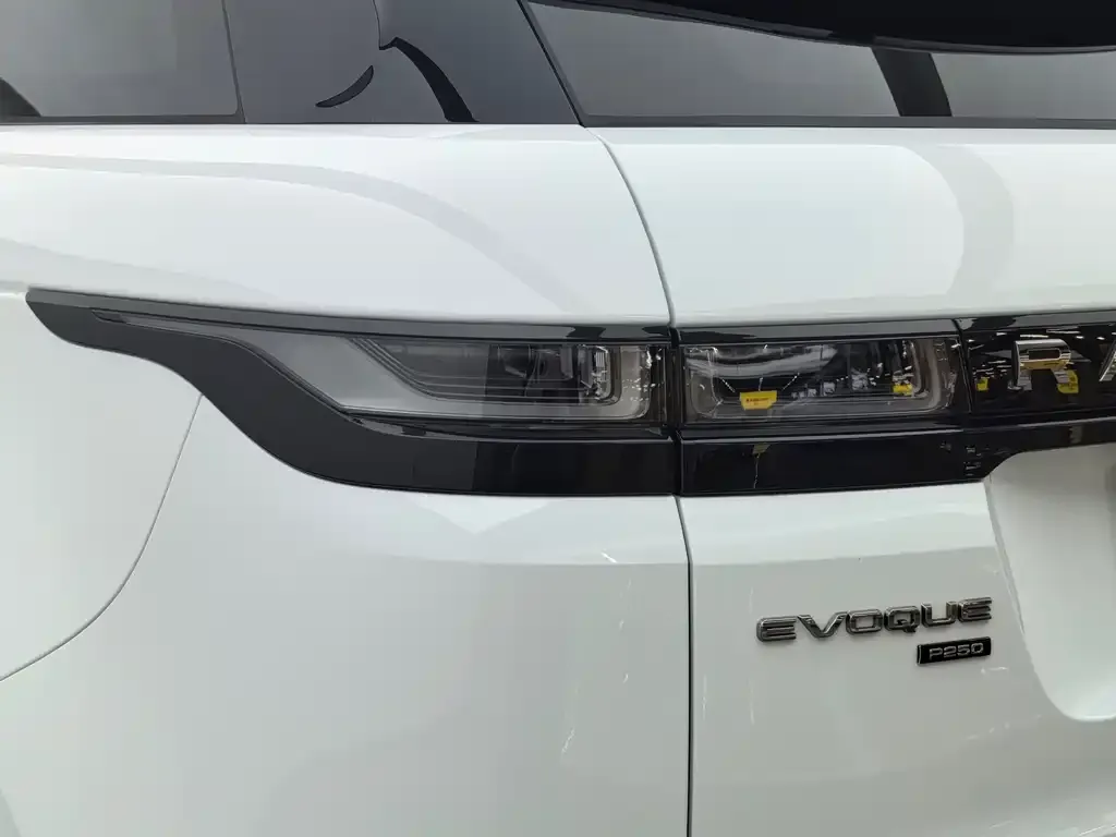 Land Rover Evoque — фото 10