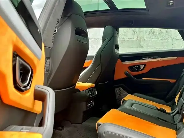 Lamborghini Urus 2021 из CN, фото 3
