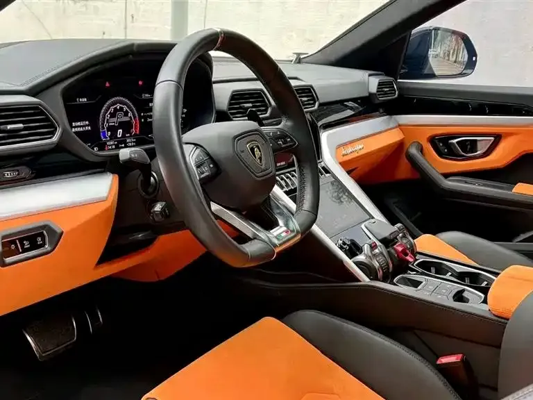 Lamborghini Urus 2021 из CN, фото 2