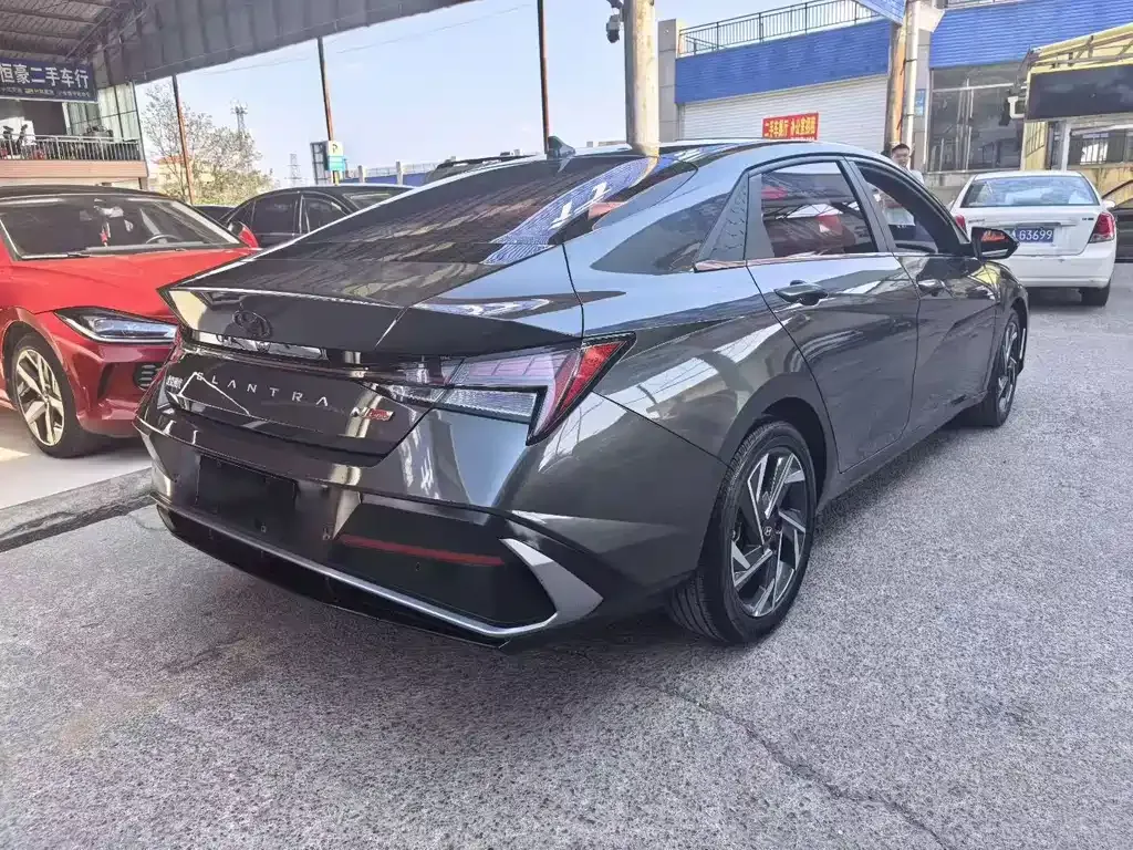 Hyundai Elantra 2024 из CN, фото 9