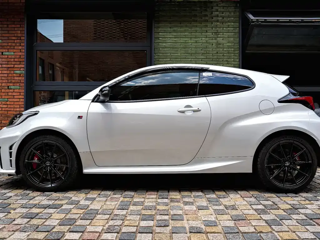 Toyota GR YARIS 2026 из CN, фото 6