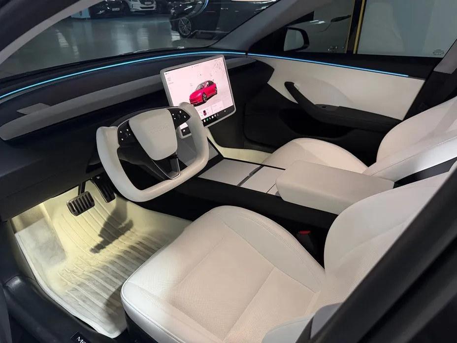 Tesla Model 3 2025 из KR, фото 7