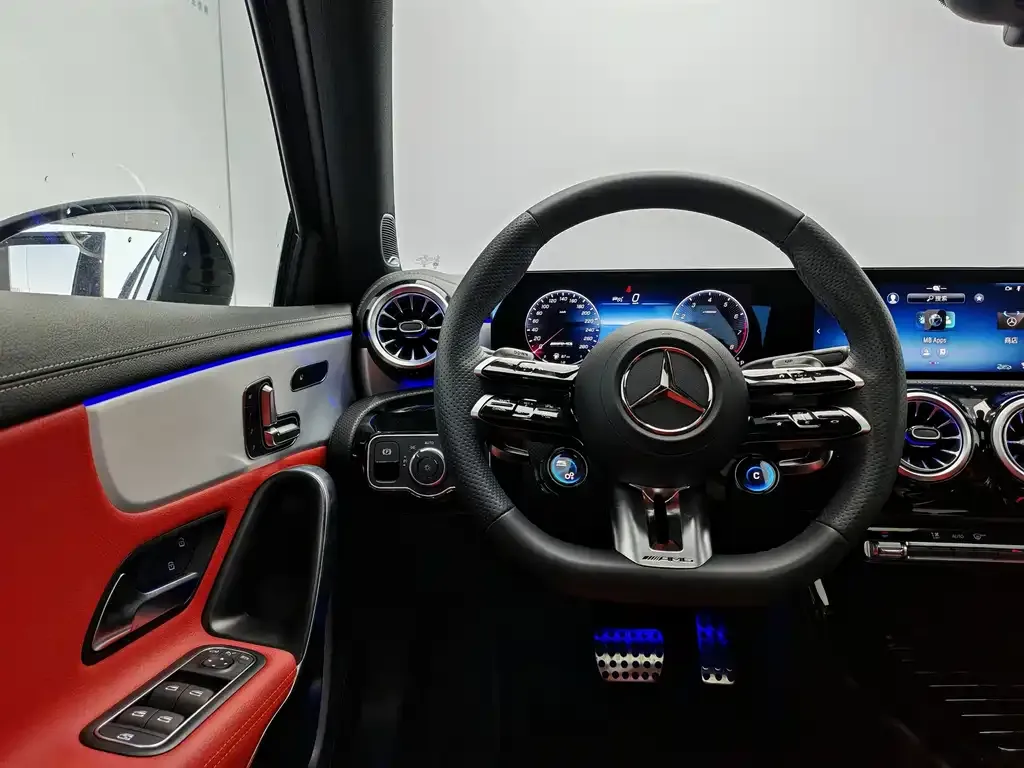 Mercedes-Benz A-Class AMG (Import) — фото 4