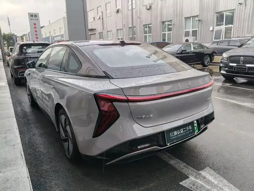 Hongqi EH7 — фото 3