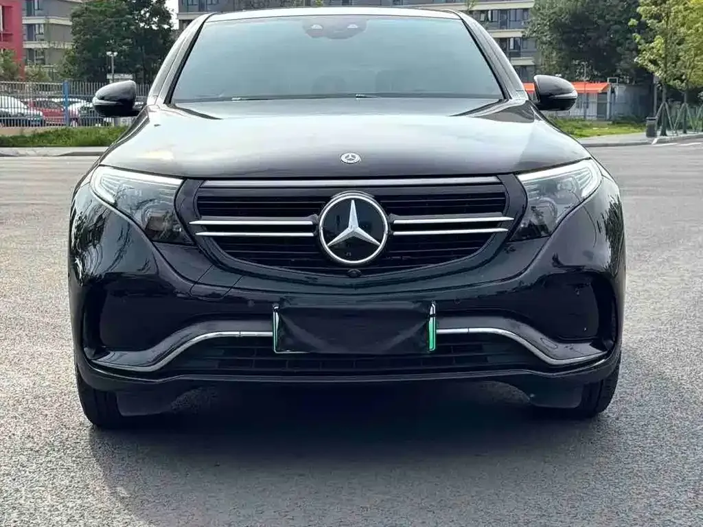 Mercedes-Benz EQC — фото 3