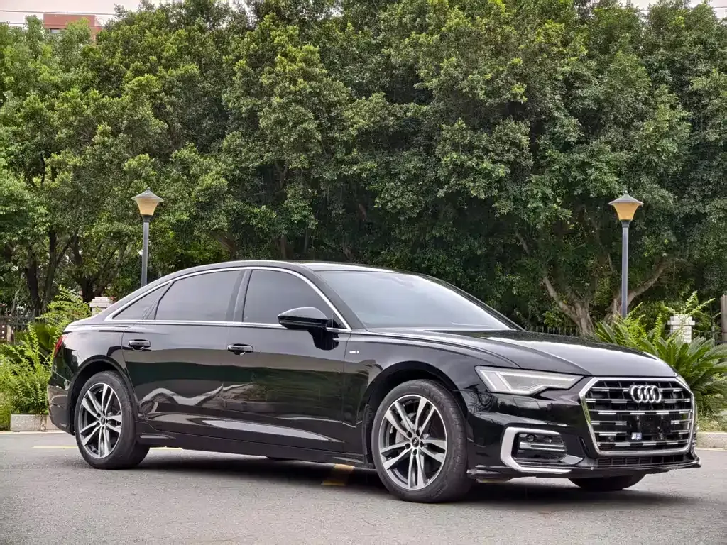 Audi A6L — фото 5