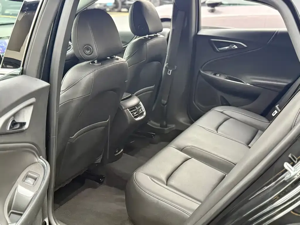 Chevrolet Malibu XL 2023 из CN, фото 3