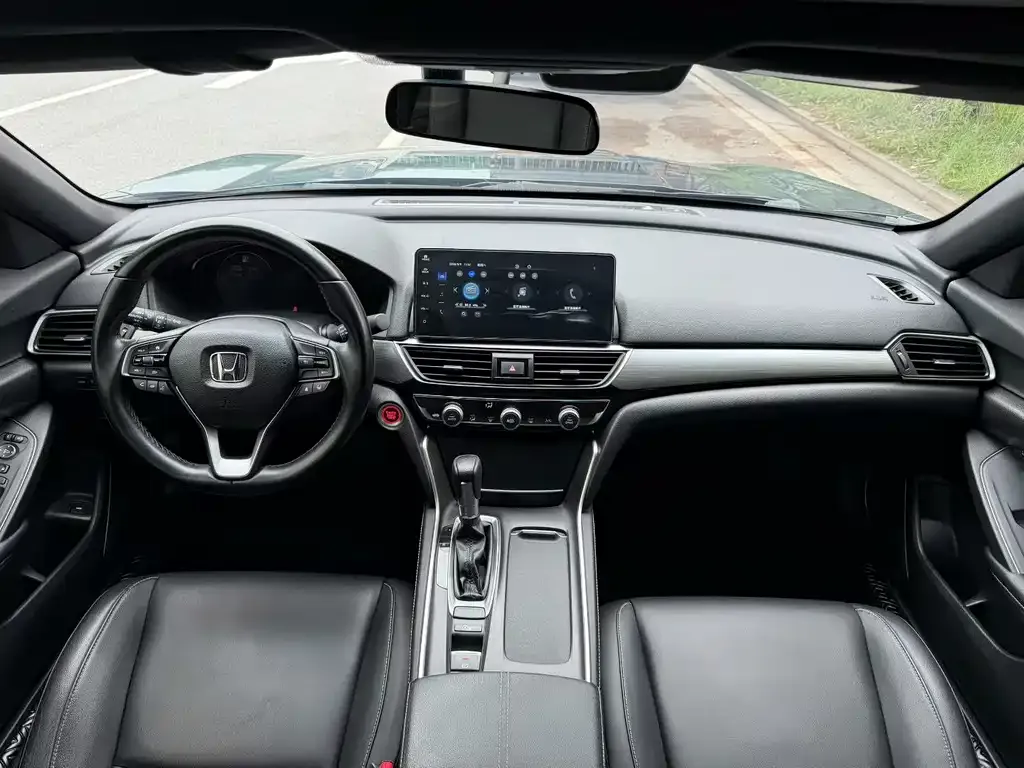Honda Inspire 2023 из CN, фото 6