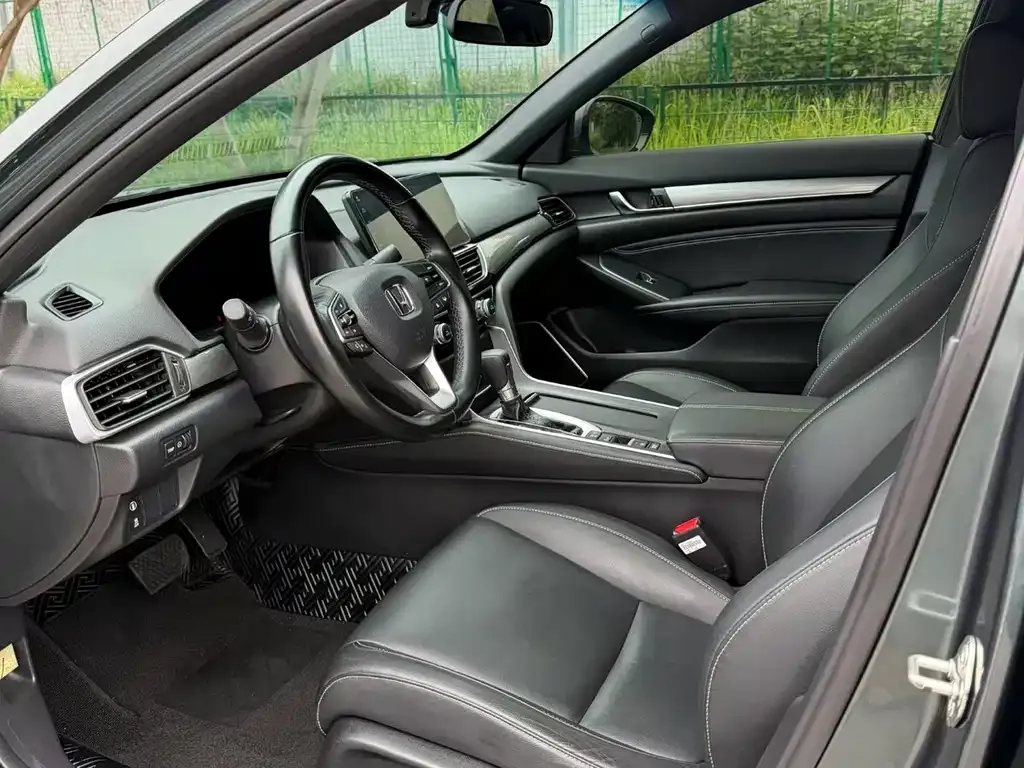 Honda Inspire 2023 из CN, фото 3