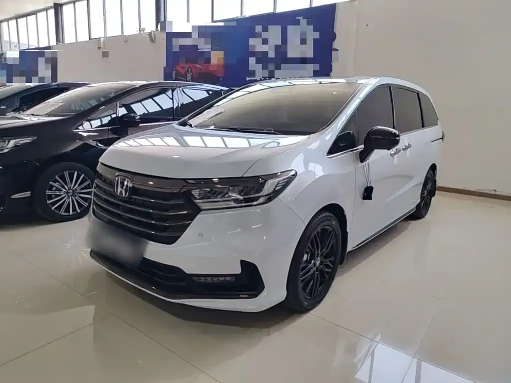 Honda Odyssey — фото 1