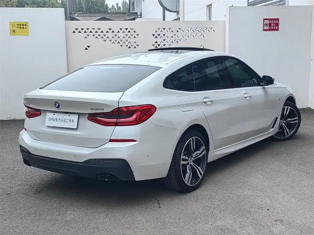 BMW 6 Series GT — фото 8