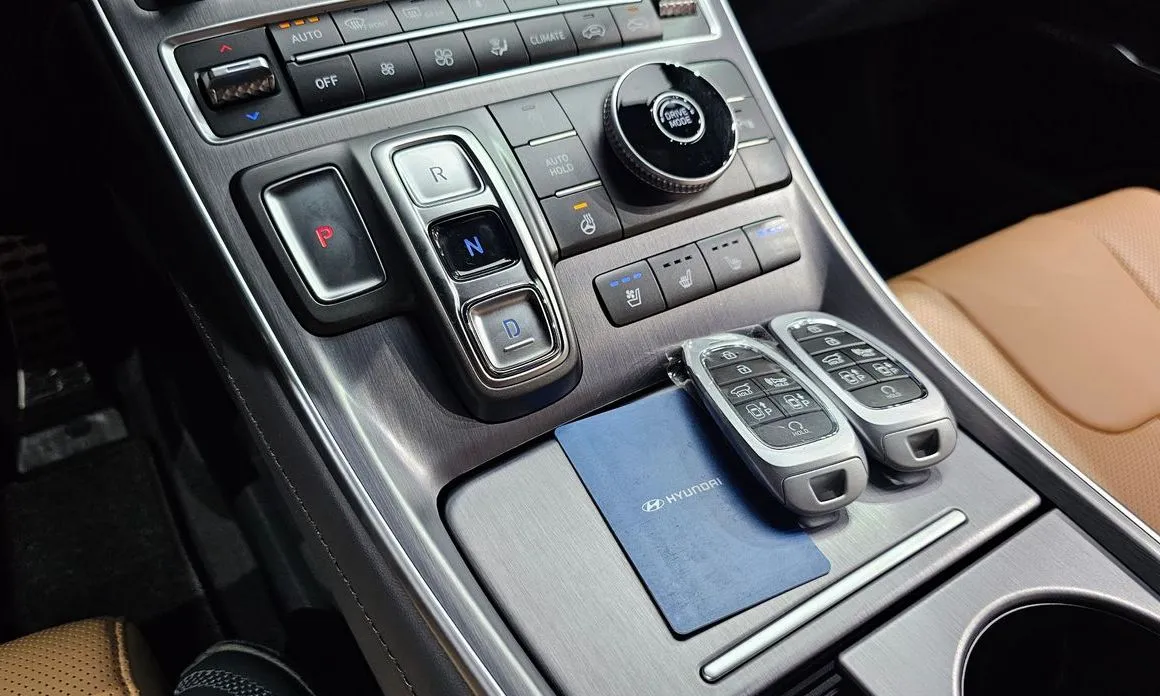 Hyundai Santafe — фото 8
