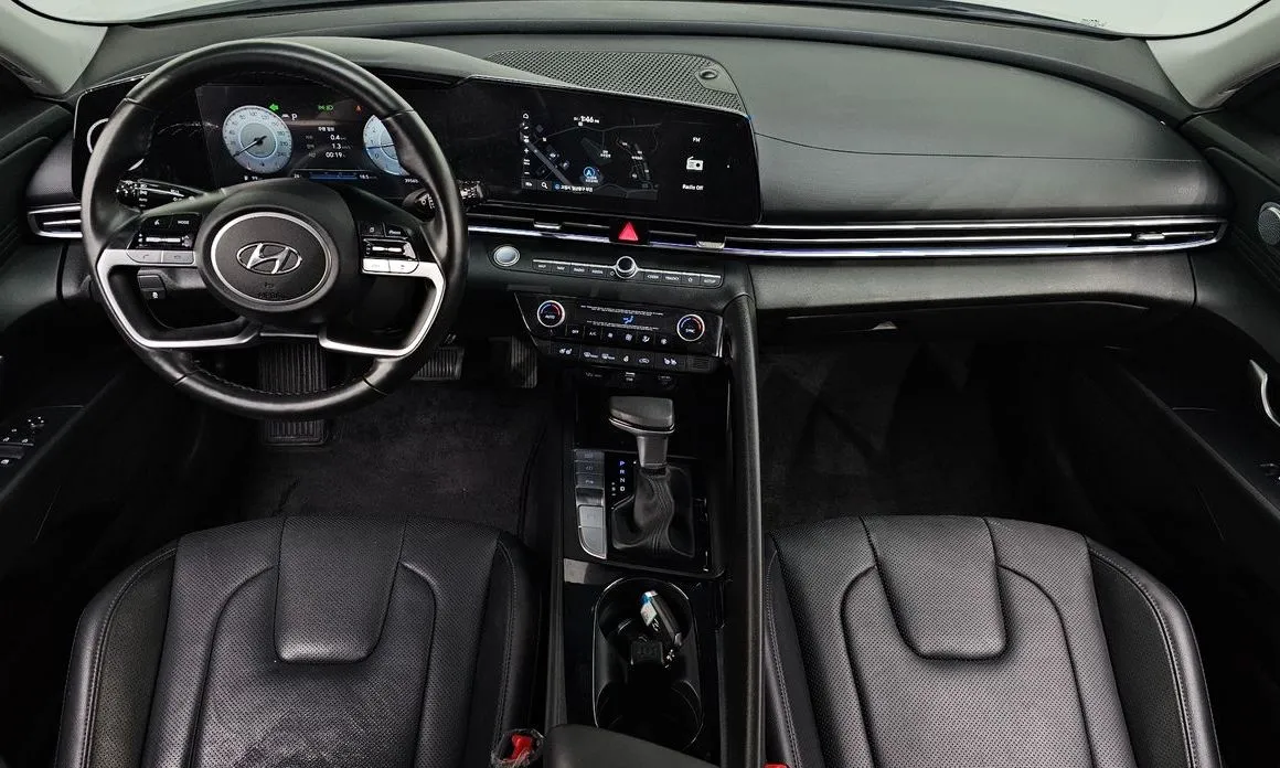 Hyundai AVANTE — фото 9
