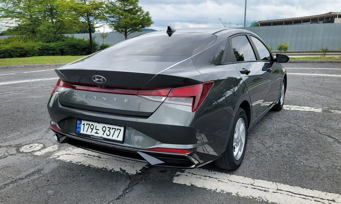 Hyundai AVANTE — фото 10