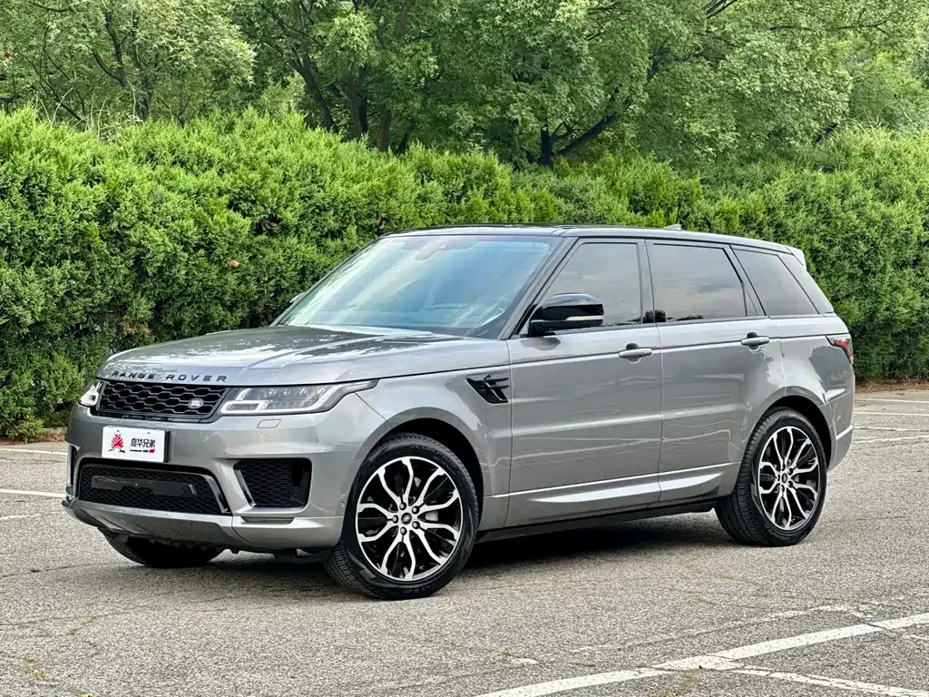 Land Rover Sport — фото 1