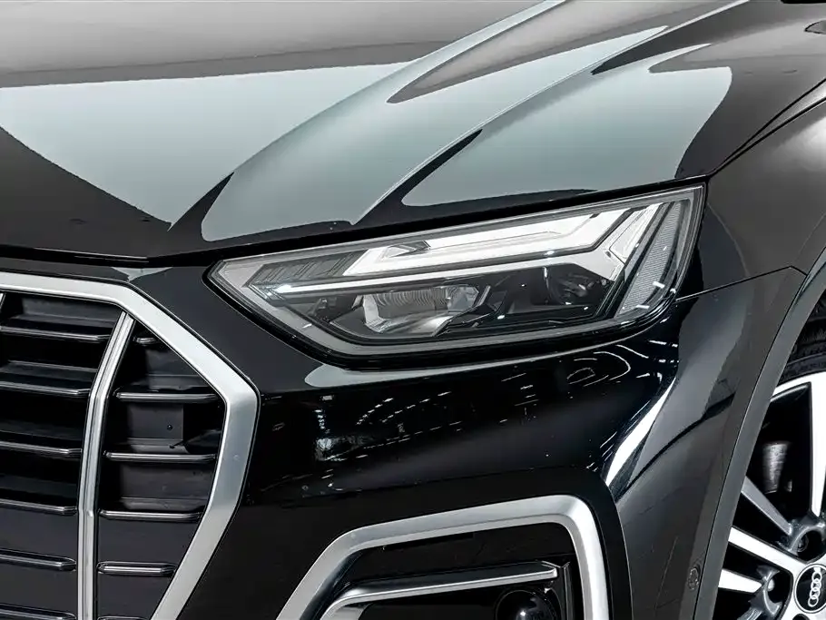 Audi Q5L — фото 3