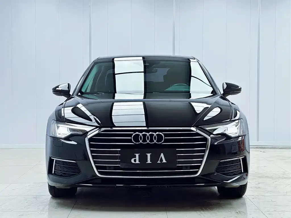 Audi A6L — фото 9