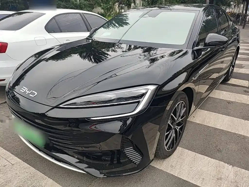 BYD Seal — фото 6