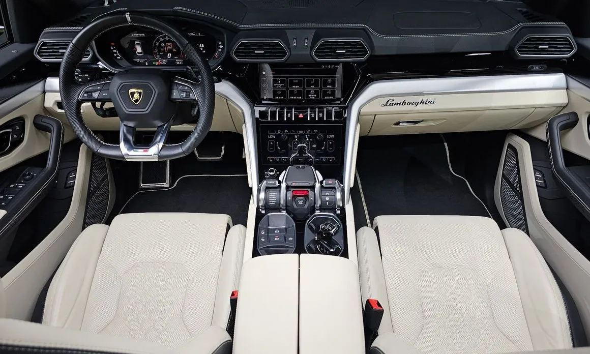 Lamborghini Urus 2023 из KR, фото 10