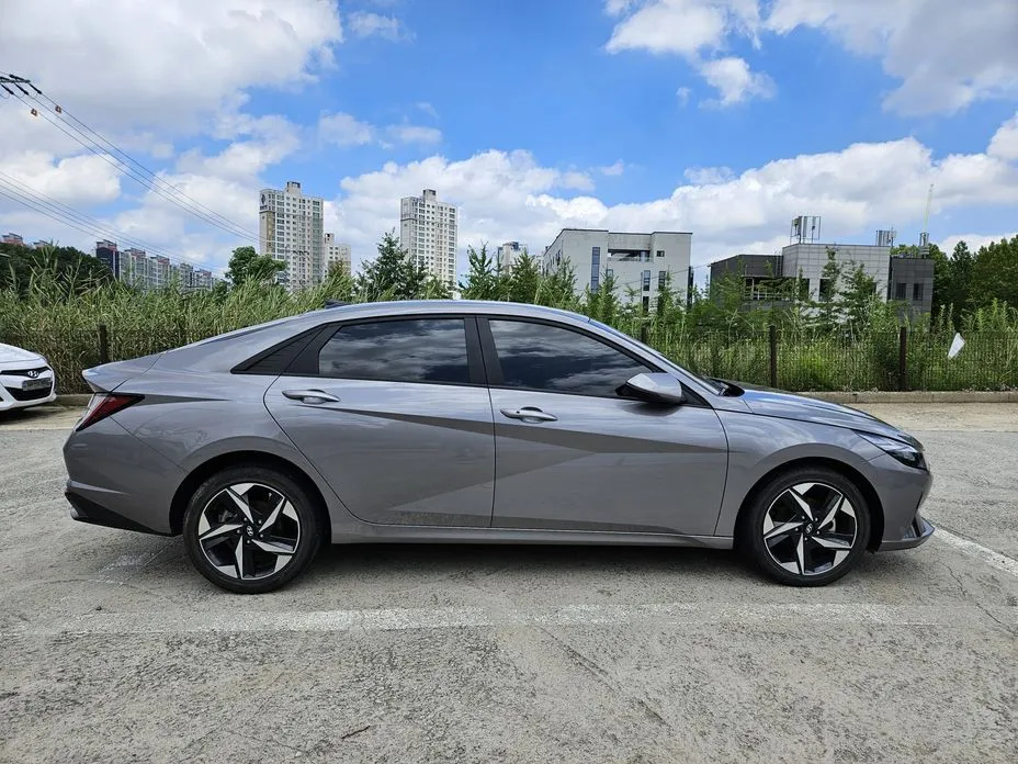 Hyundai AVANTE — фото 6