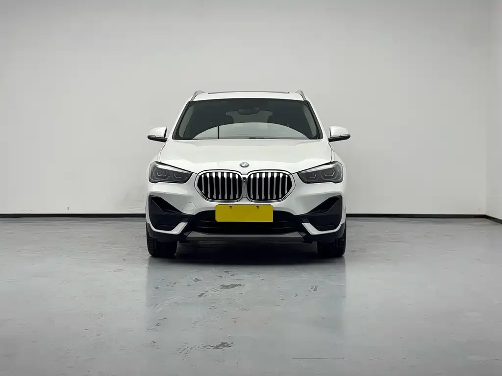 BMW X1 — фото 2