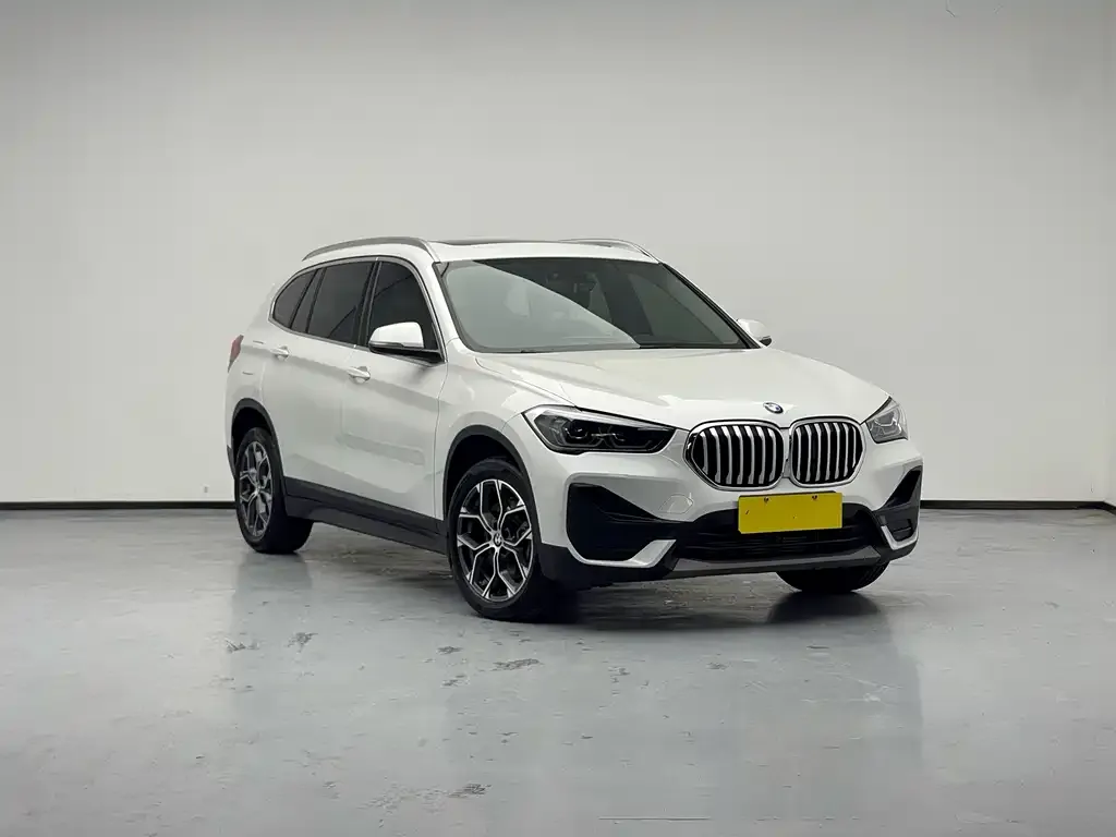 BMW X1 — фото 3