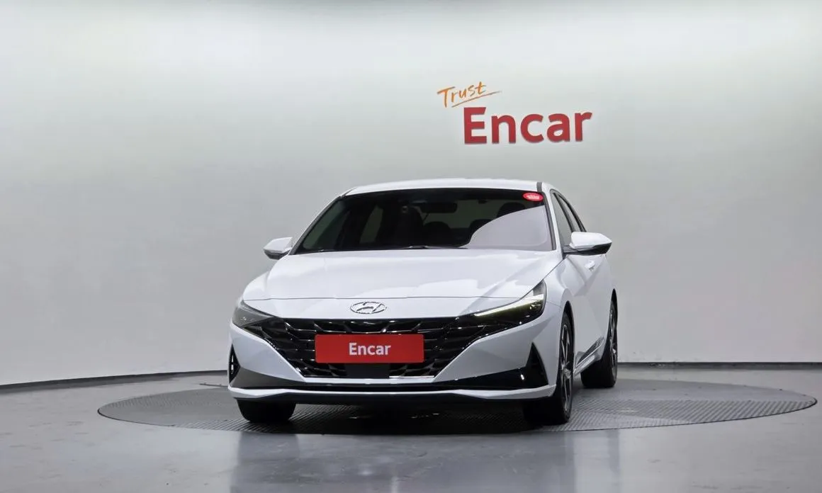 Hyundai AVANTE — фото 2