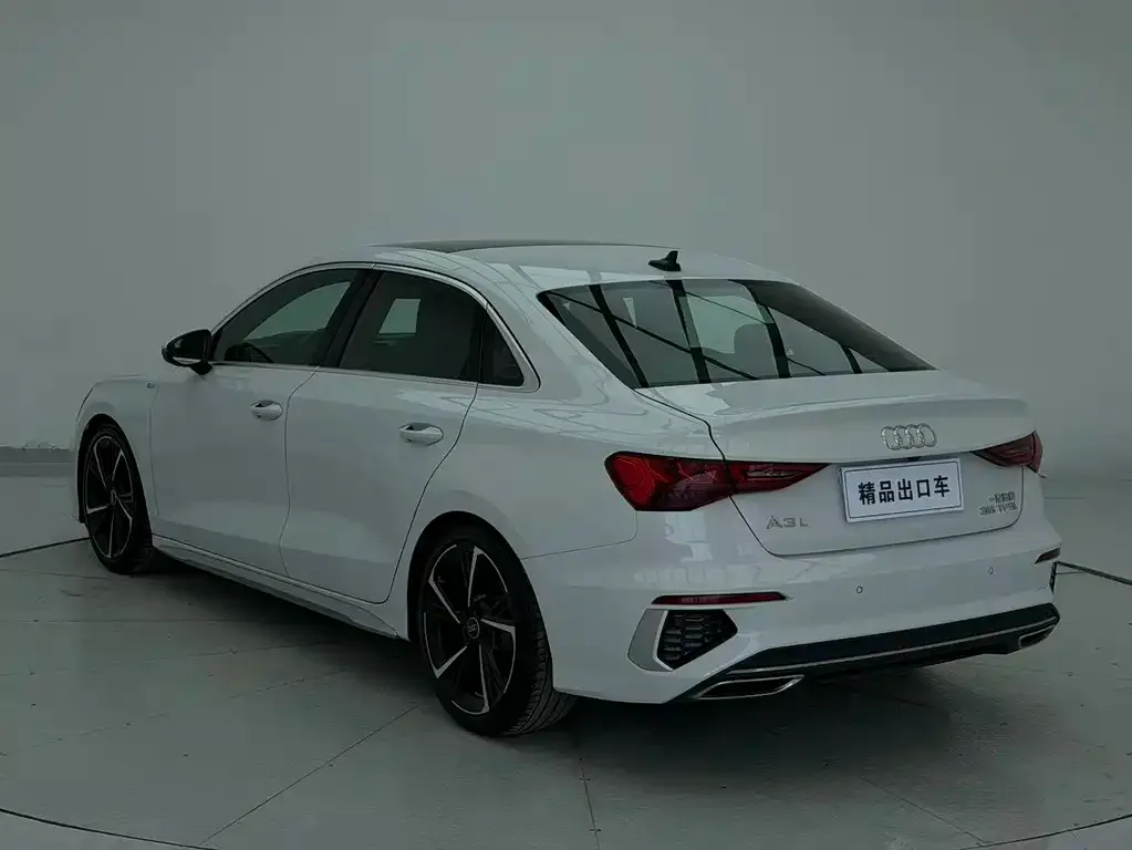 Audi A3 — фото 7