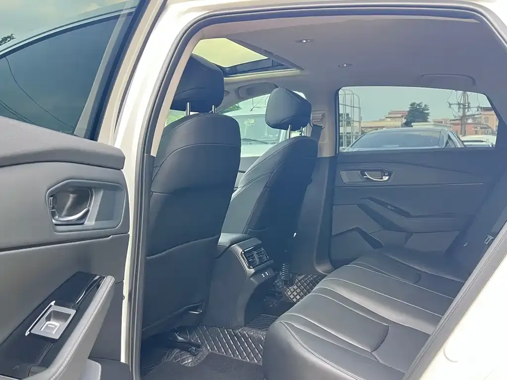 Honda Inspire 2024 из CN, фото 8