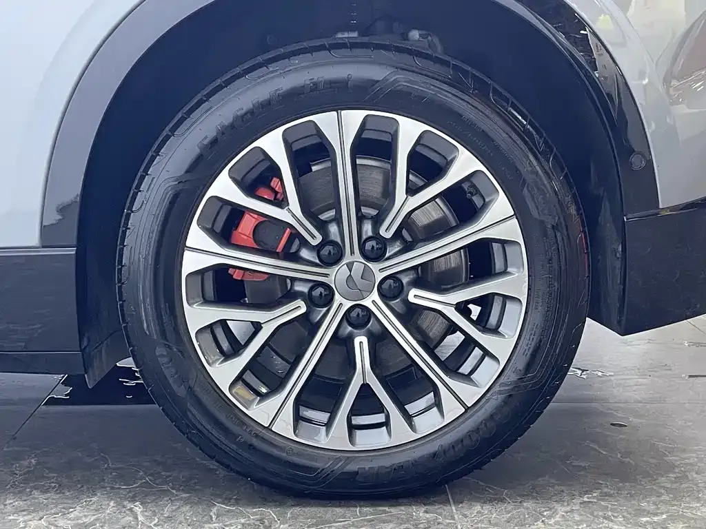 NIO EC6 — фото 6