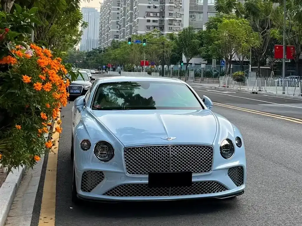 Bentley Continental — фото 4
