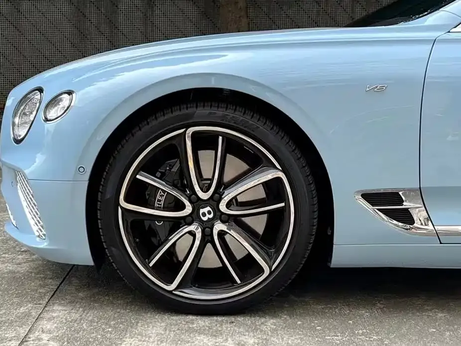 Bentley Continental — фото 6