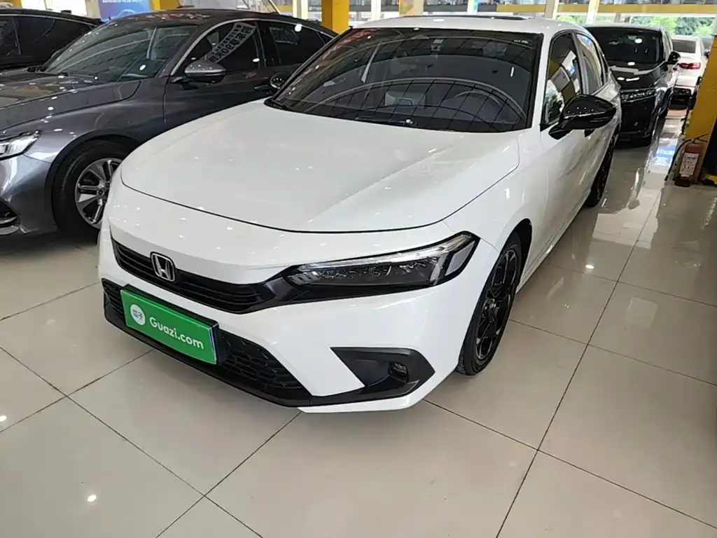 Honda Civic — фото 1