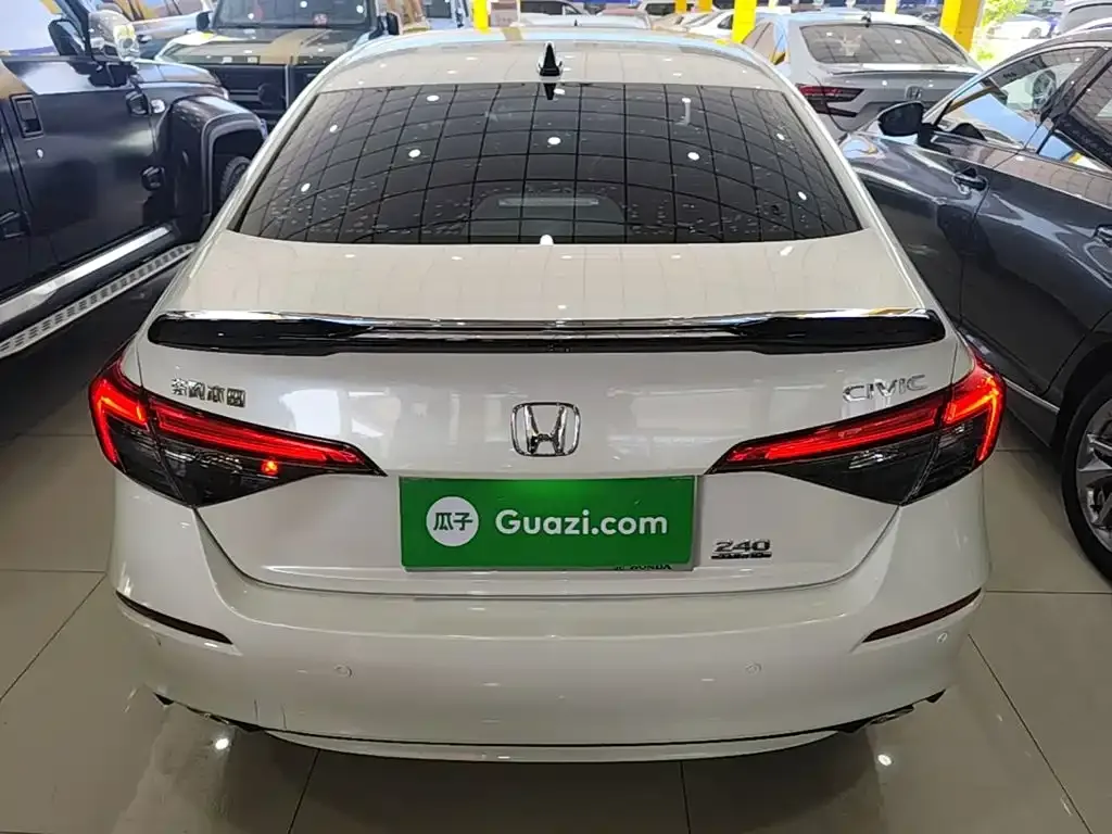Honda Civic — фото 3