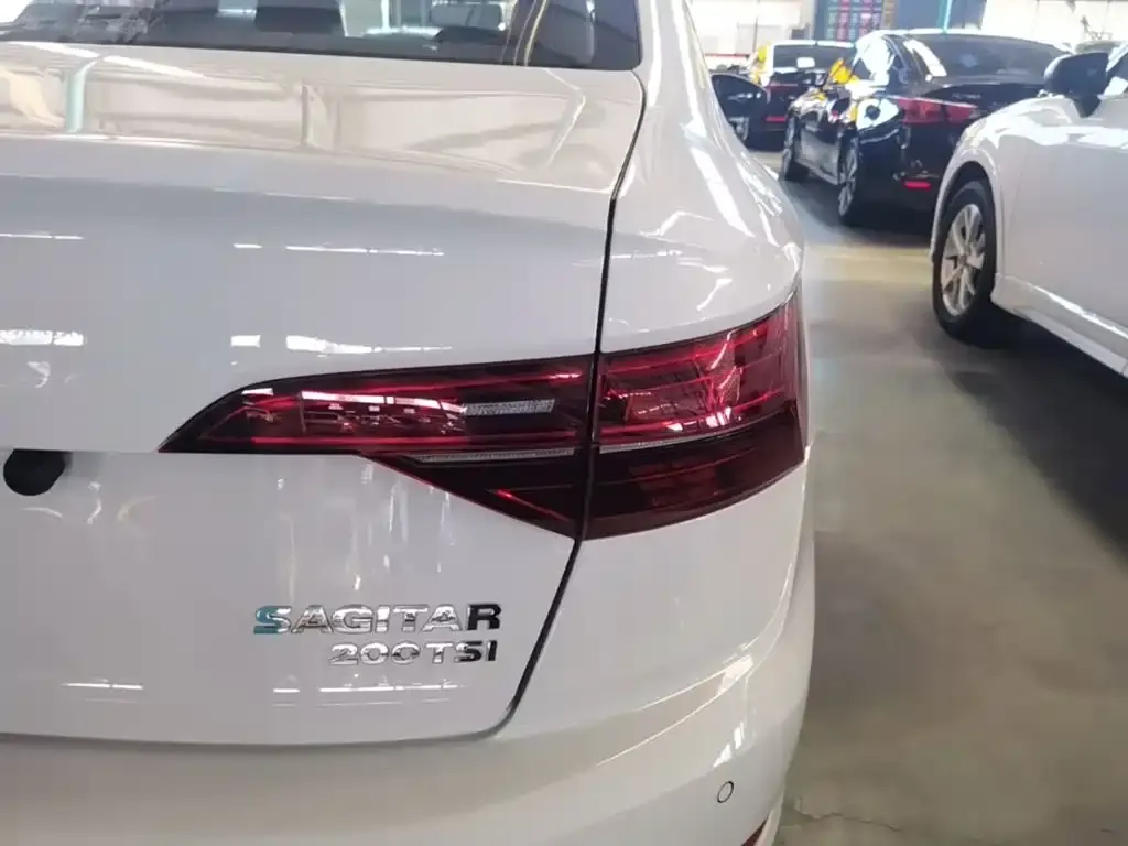 Volkswagen Sagitar 2022 из CN, фото 3