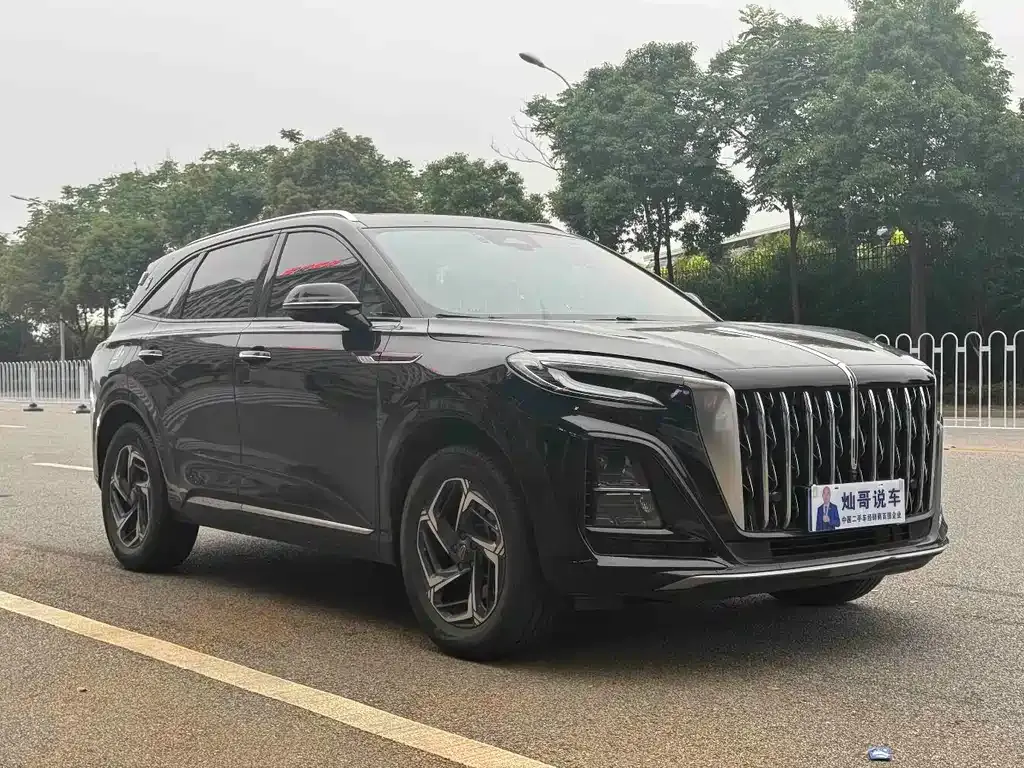 Hongqi HS3 — фото 4