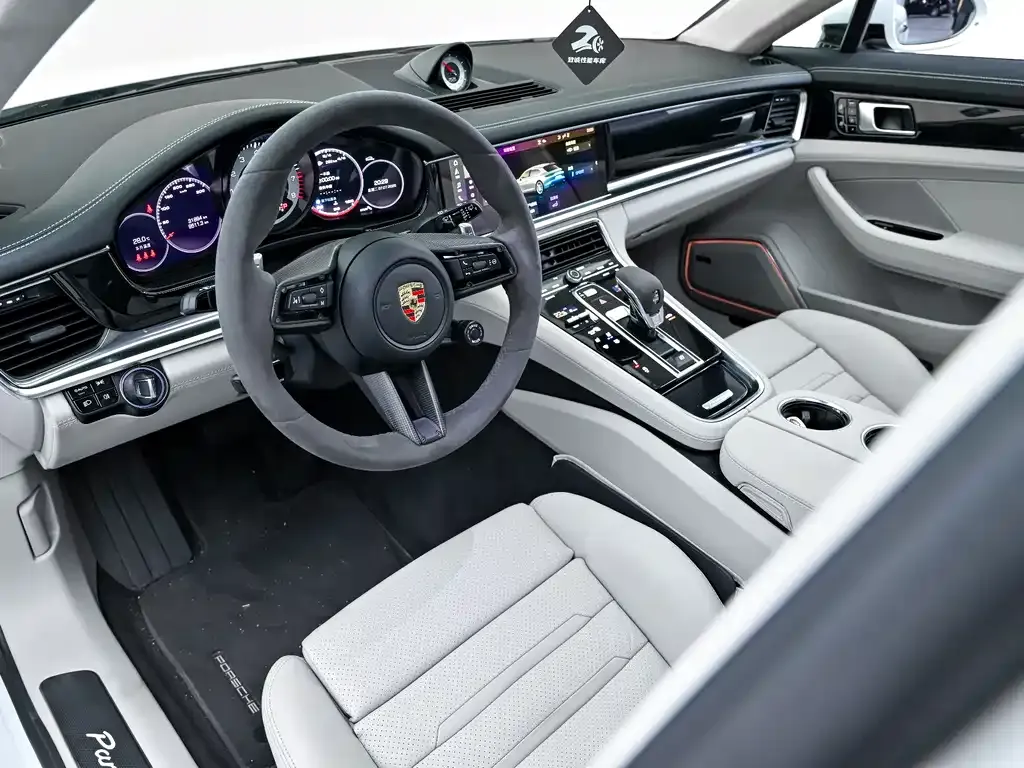Porsche Panamera — фото 8