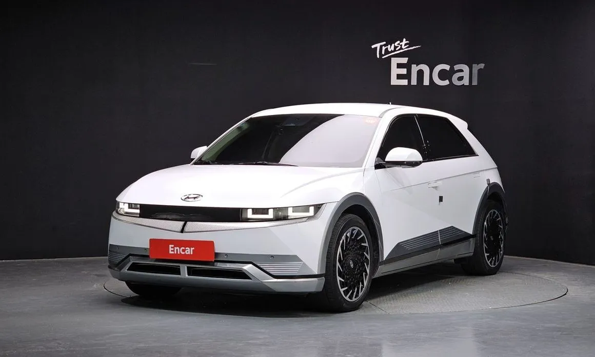 Hyundai Ioniq5 — фото 1