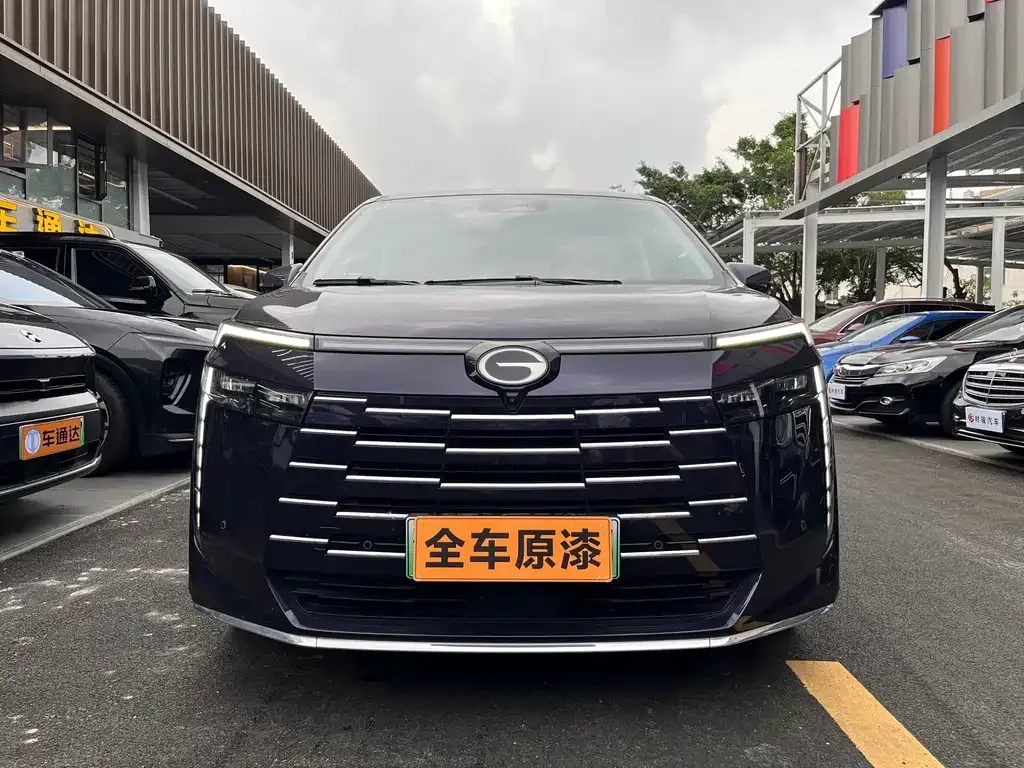 GAC Motor 传祺E8 PHEV — фото 1