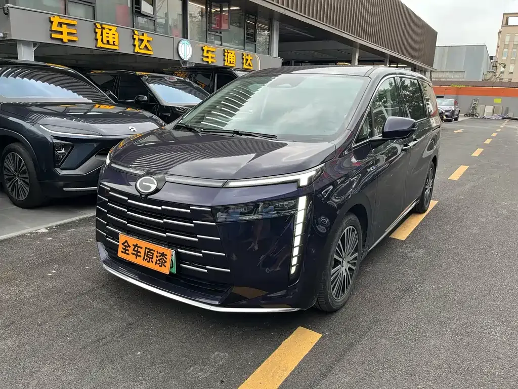 GAC Motor 传祺E8 PHEV — фото 9