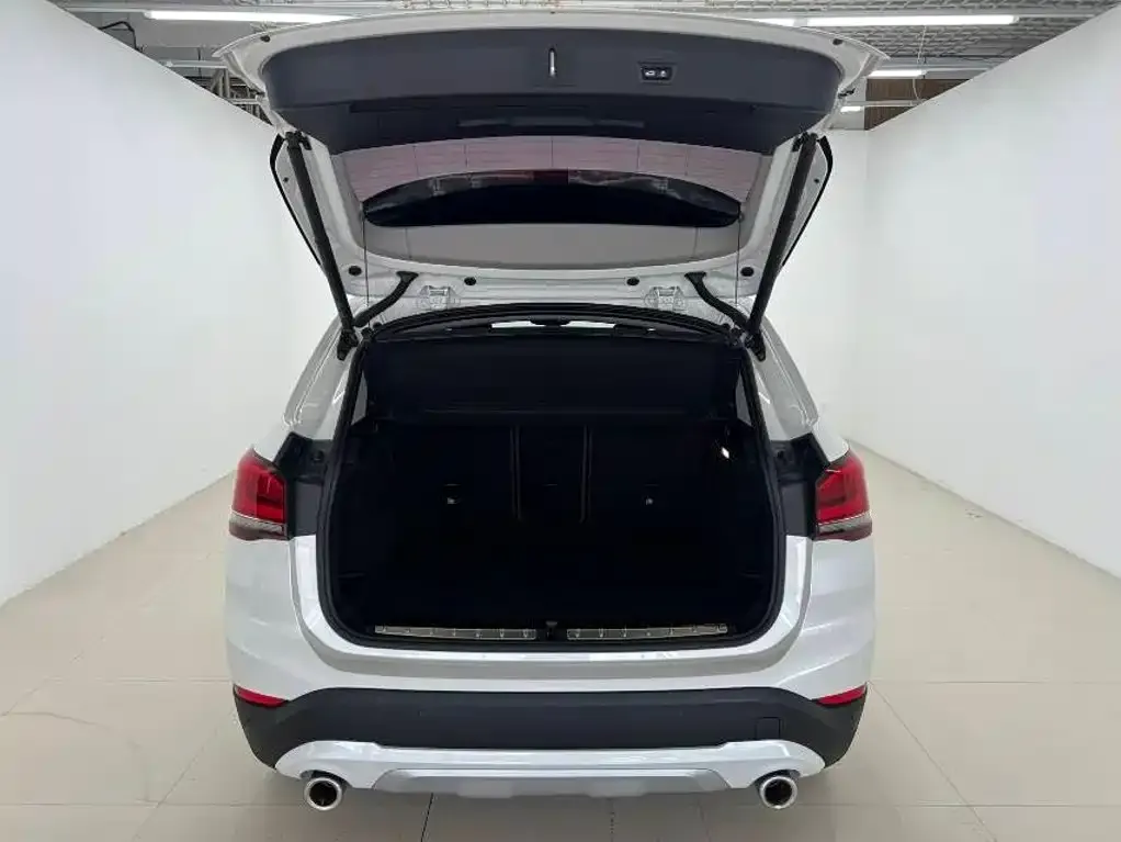 BMW X1 — фото 3