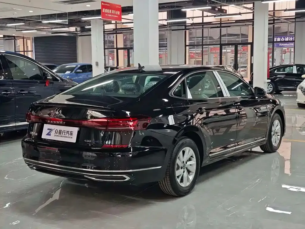 Volkswagen 帕萨特插电混动 — фото 6