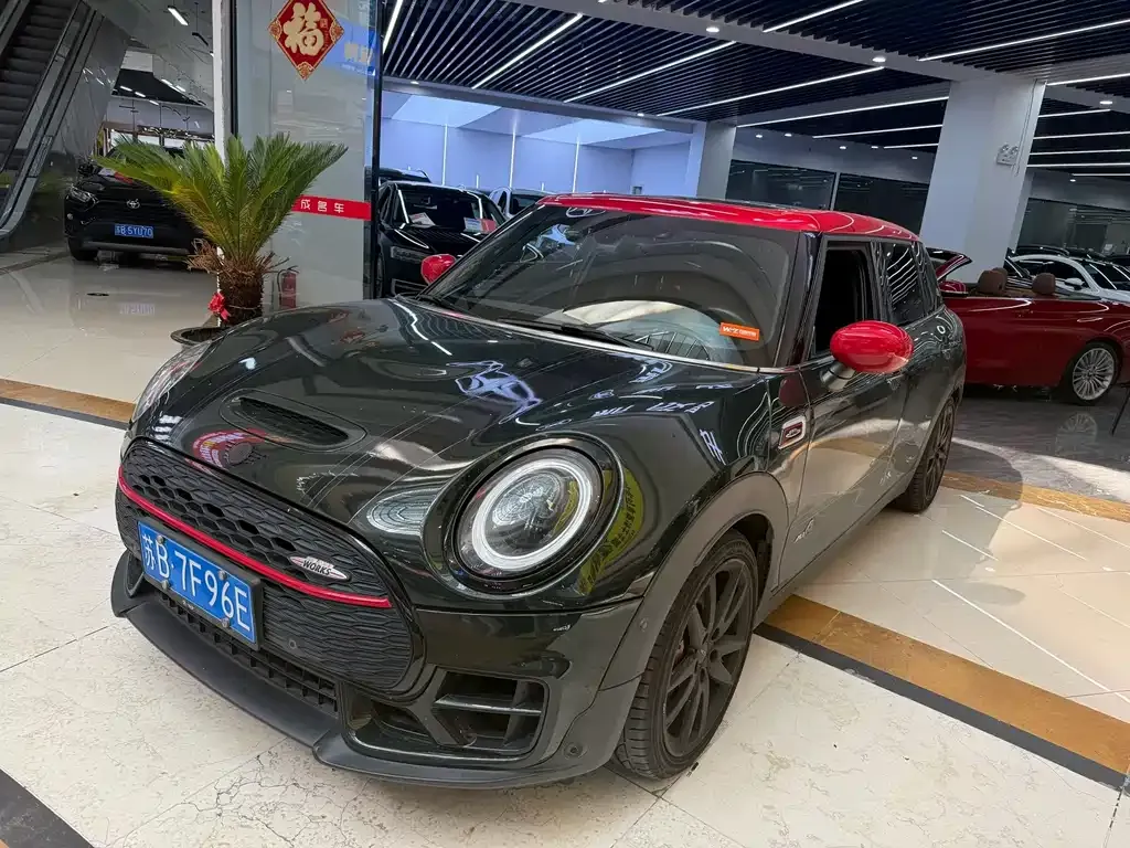 MINI JCW (John Cooper Works)