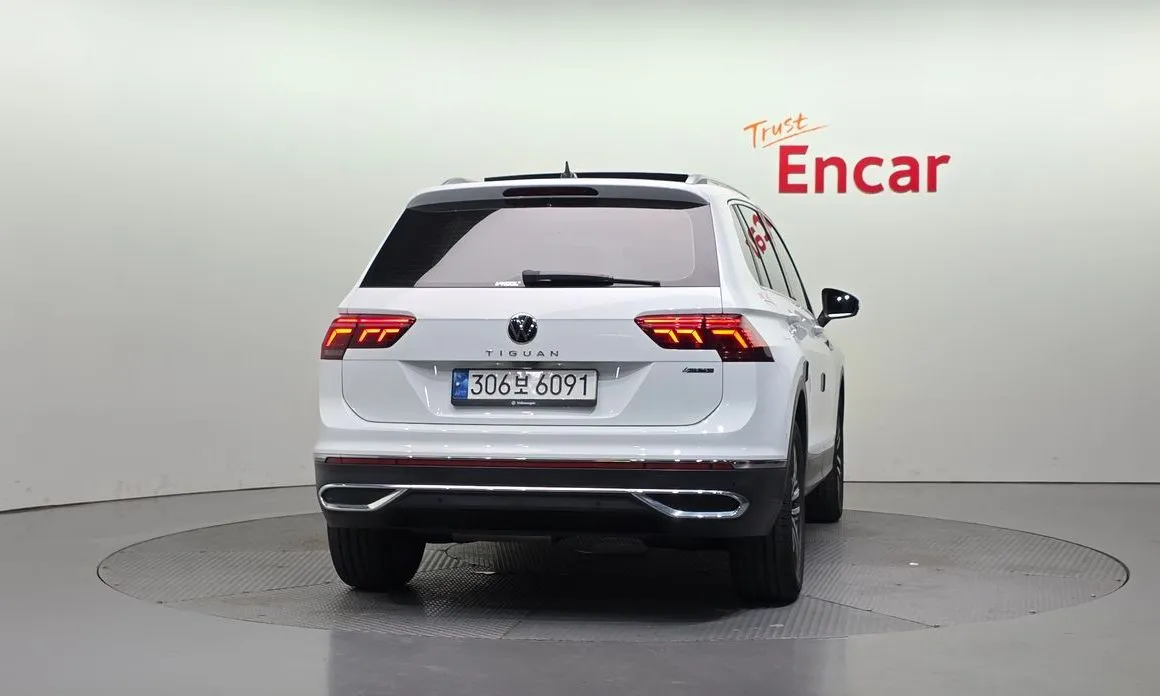 Volkswagen Tiguan 2023 из KR, фото 2