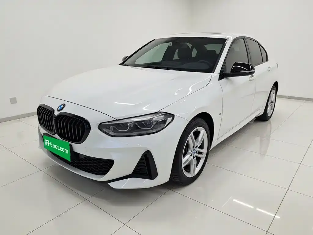 BMW 1 Series — фото 1
