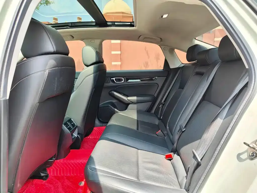 Honda Civic — фото 3