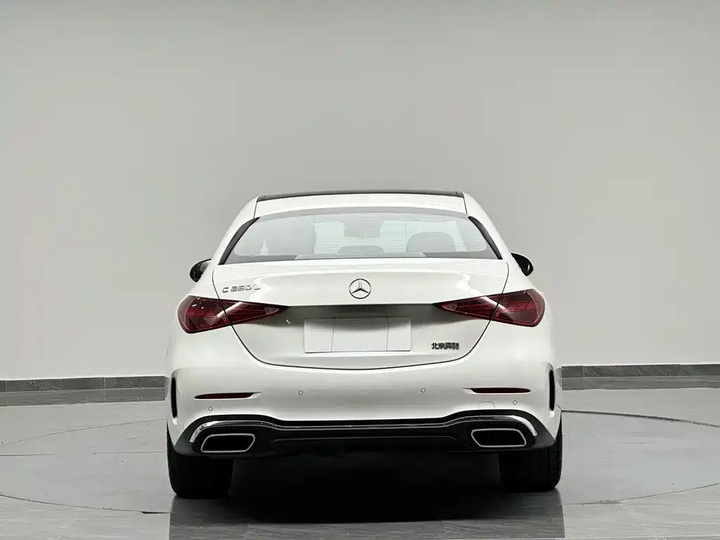 Mercedes-Benz C-Class — фото 10