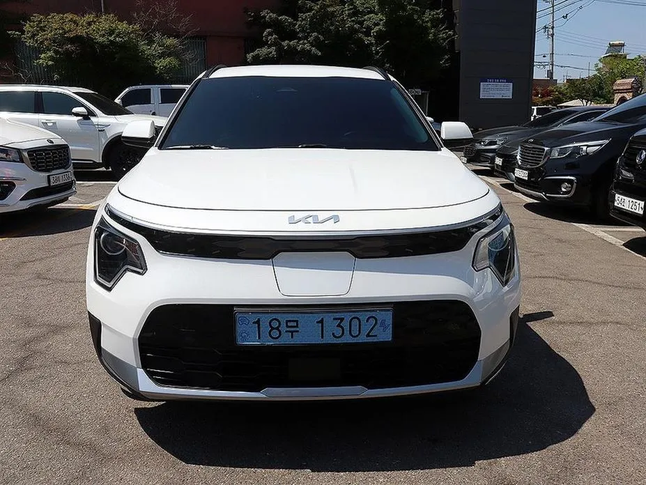 Kia Niro — фото 1